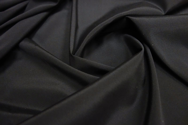 Черный шелк стрейч, артикул 6015-35990. Купить черный шелк стрейч в  магазине Итальянские ткани с доставкой.